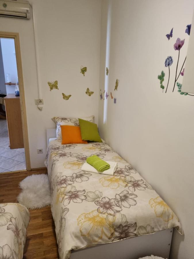 Apartment Ely Рабац Екстер'єр фото